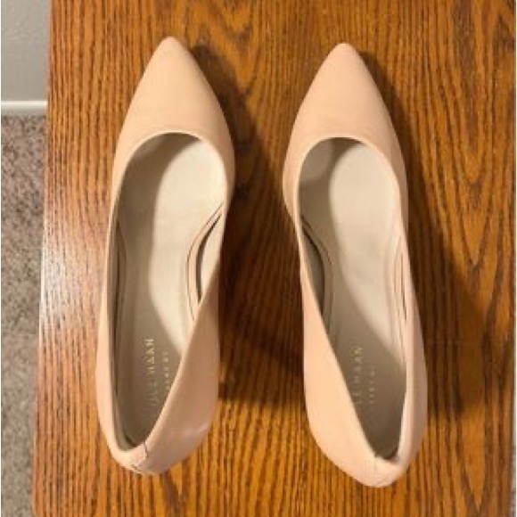 Cole Haan Amelia Grand Pumps size 9. - Picture 5 of 6